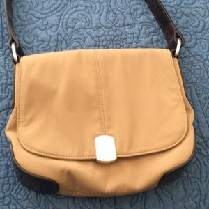 Small shoulder bag